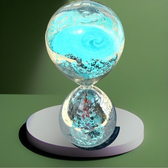 VINTAGE HOUR GLASS BLUE SAND- UNIQUE SILVER ETCHING DETAIL Caribbean Ocean Blue - Picture 3 of 9